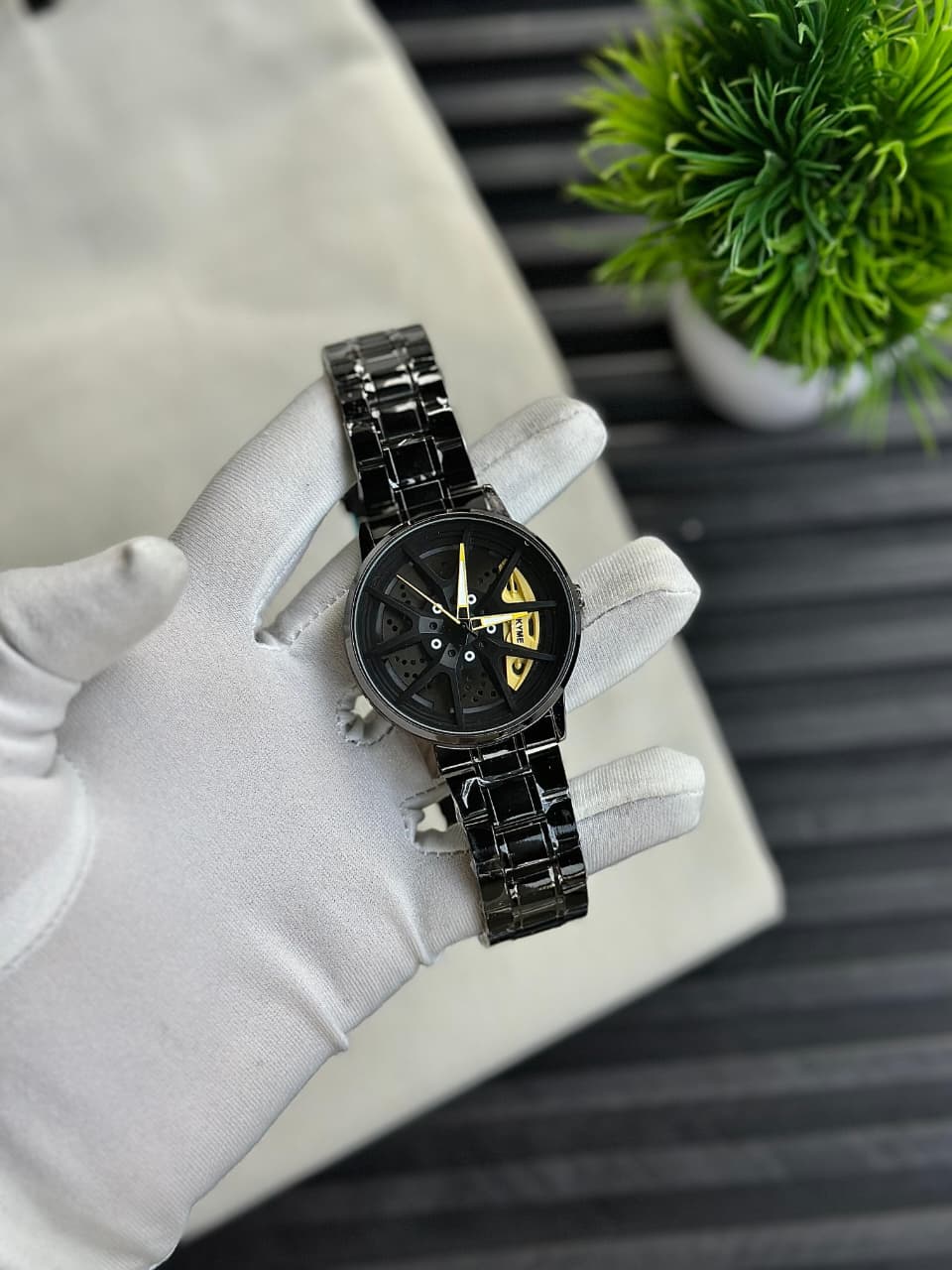 Branded Men's Sport Quartz Watch Car Wheel Multicolour Dial Wheel Casual Fashion Stainless Steel Alloy Mens &Boy's Luxury Metal Gift Creative Watch