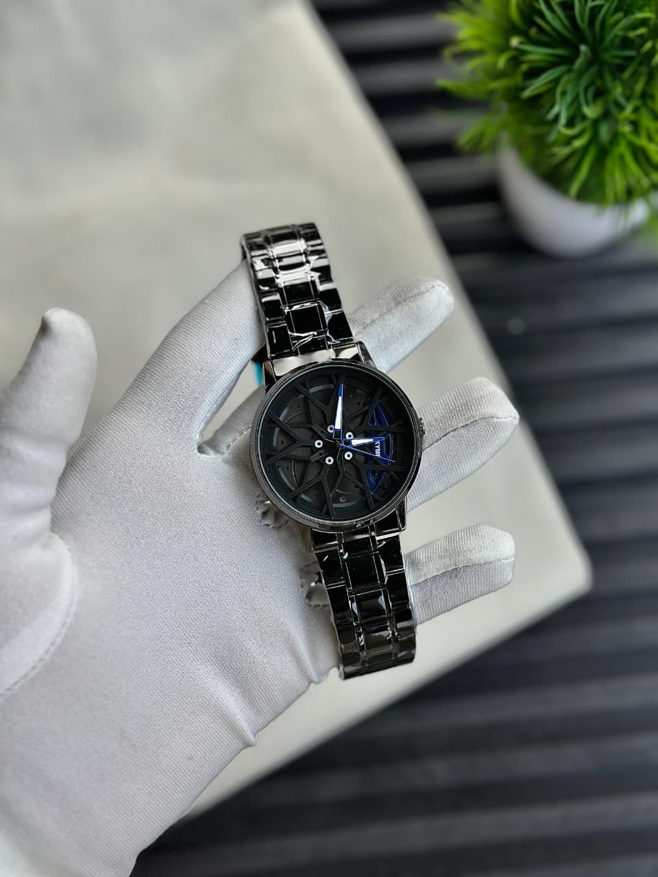 Branded Men's Sport Quartz Watch Car Wheel Multicolour Dial Wheel Casual Fashion Stainless Steel Alloy Mens &Boy's Luxury Metal Gift Creative Watch